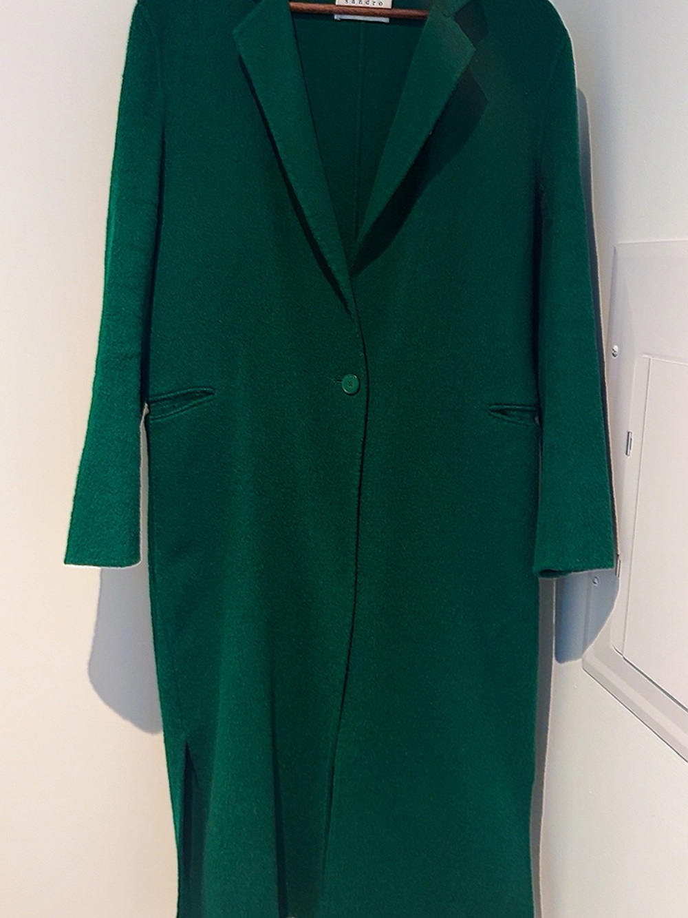 Tailored Single-Button Trench Coat in Emerald Green